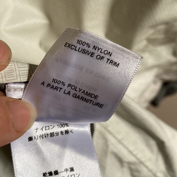 Patagonia Torrentshell Gray Hooded Rain Jacket Coat Windbreaker - Picture 7 of 10